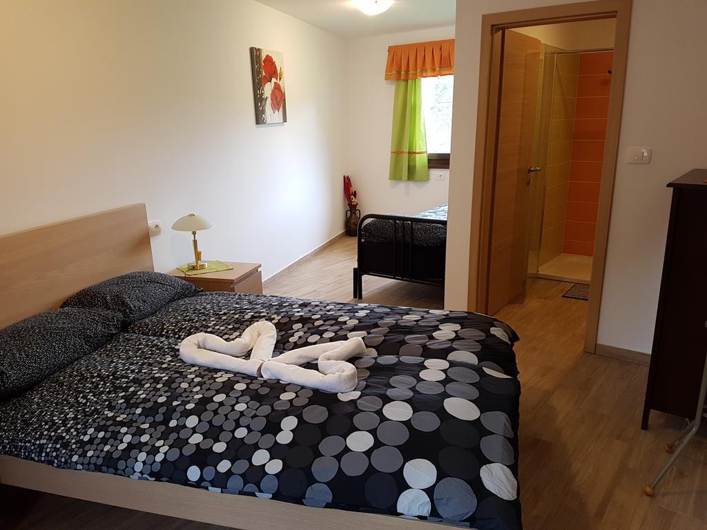 Rooms Tolminska Korita Esterno foto